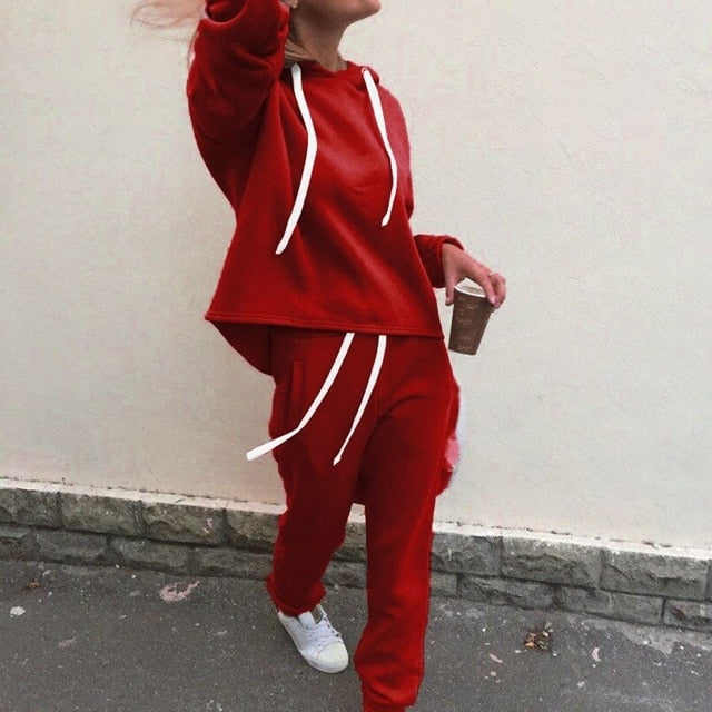 2018 Otoño Chándal Manga larga Espesar Sudaderas con capucha Conjunto de 2 piezas Traje deportivo casual Conjunto de chándal para mujer